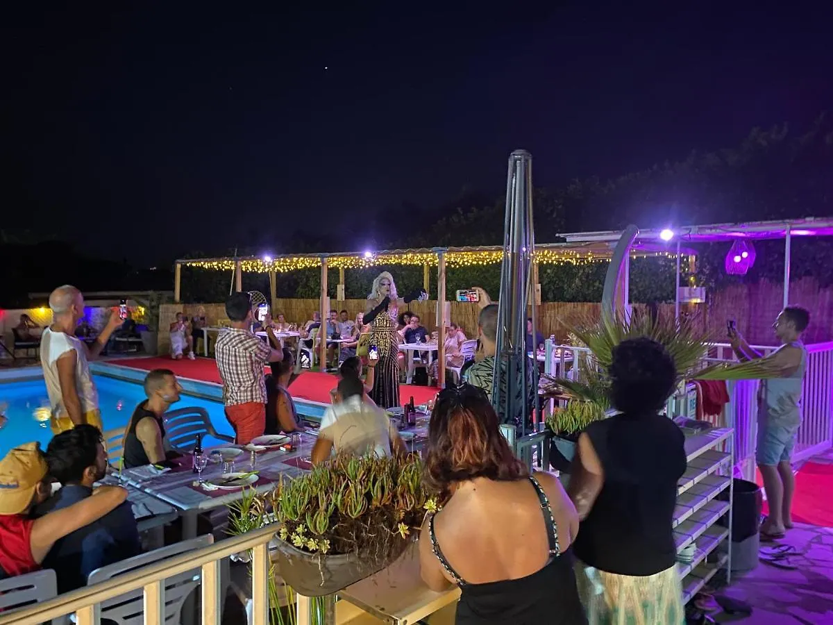 Camping La Paoute Villa Grasse Fransa